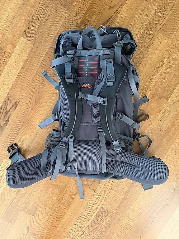 Rucksäcke: Wander- oder Reiserucksack 60L (neu) – Neu und originalverpackt aus Zürich von kor_h78l 1