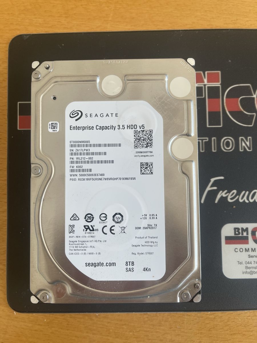 Seagate Dischi rigidi: Seagate Enterprise Capacity 3.5 HDD v5 8TB SAS – Usato da Wängi venduto da Bmo