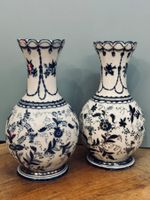 2 Vasen blau-weiss Porzellan Zwiebelmuster guter Zustand