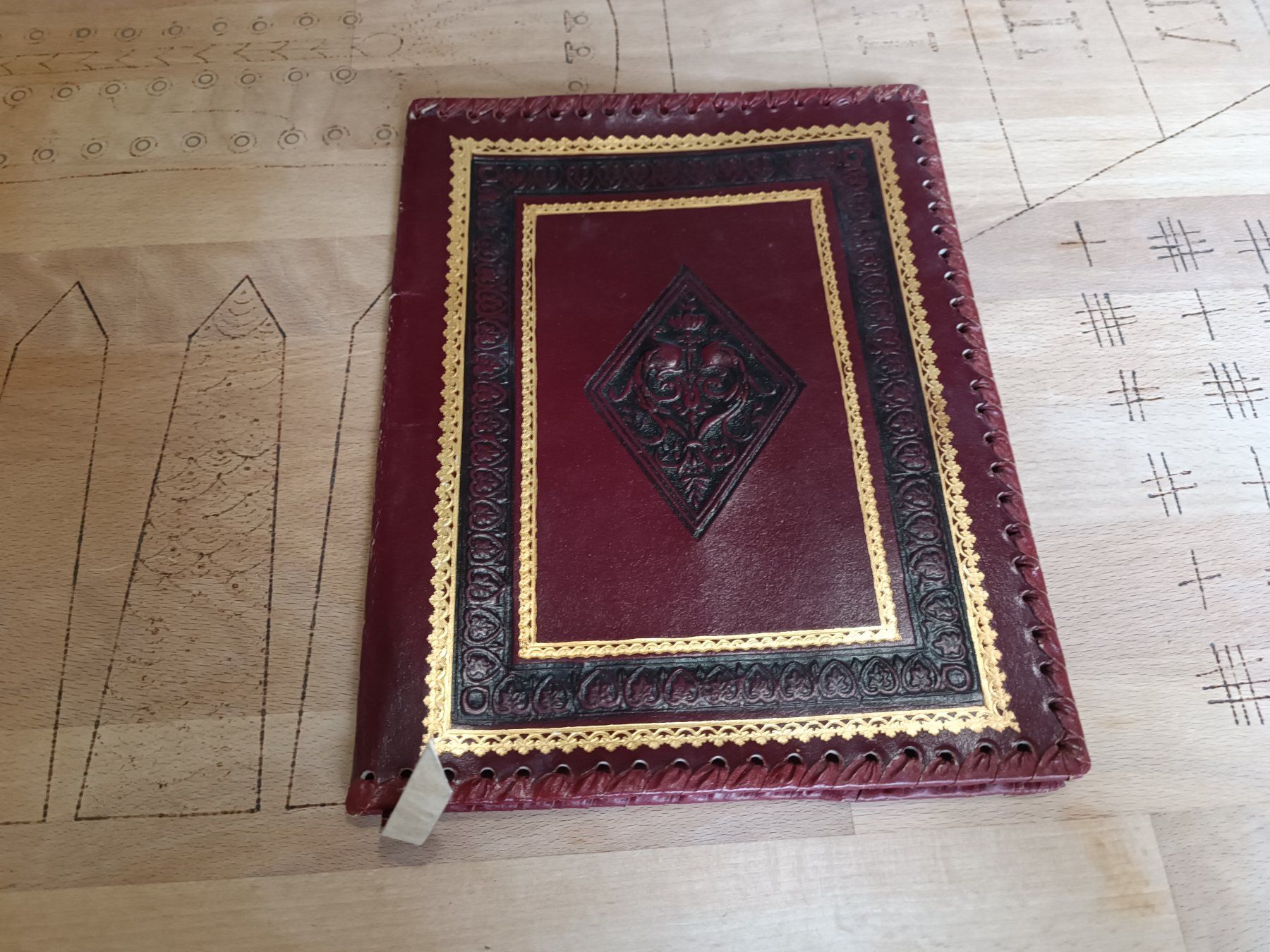 Valigie & Borse: Antike Leder Dokumentenmappe / porte-document vintage cuir – Usato da Genève venduto da Mercedest7 1
