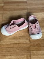 Victoria Dear World pink canvas shoes, size 26