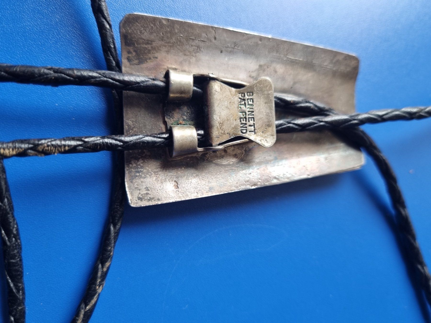 Krawatten: Vintage Bennett Bolokrawatte Indianer Silber – Gebraucht aus Schaffhausen von Leveron13 7
