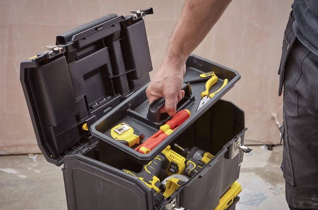 Valigie & Borse: Boîte à outils trolley roulant  – Usato da Petit-Lancy venduto da mar_r9h8 4