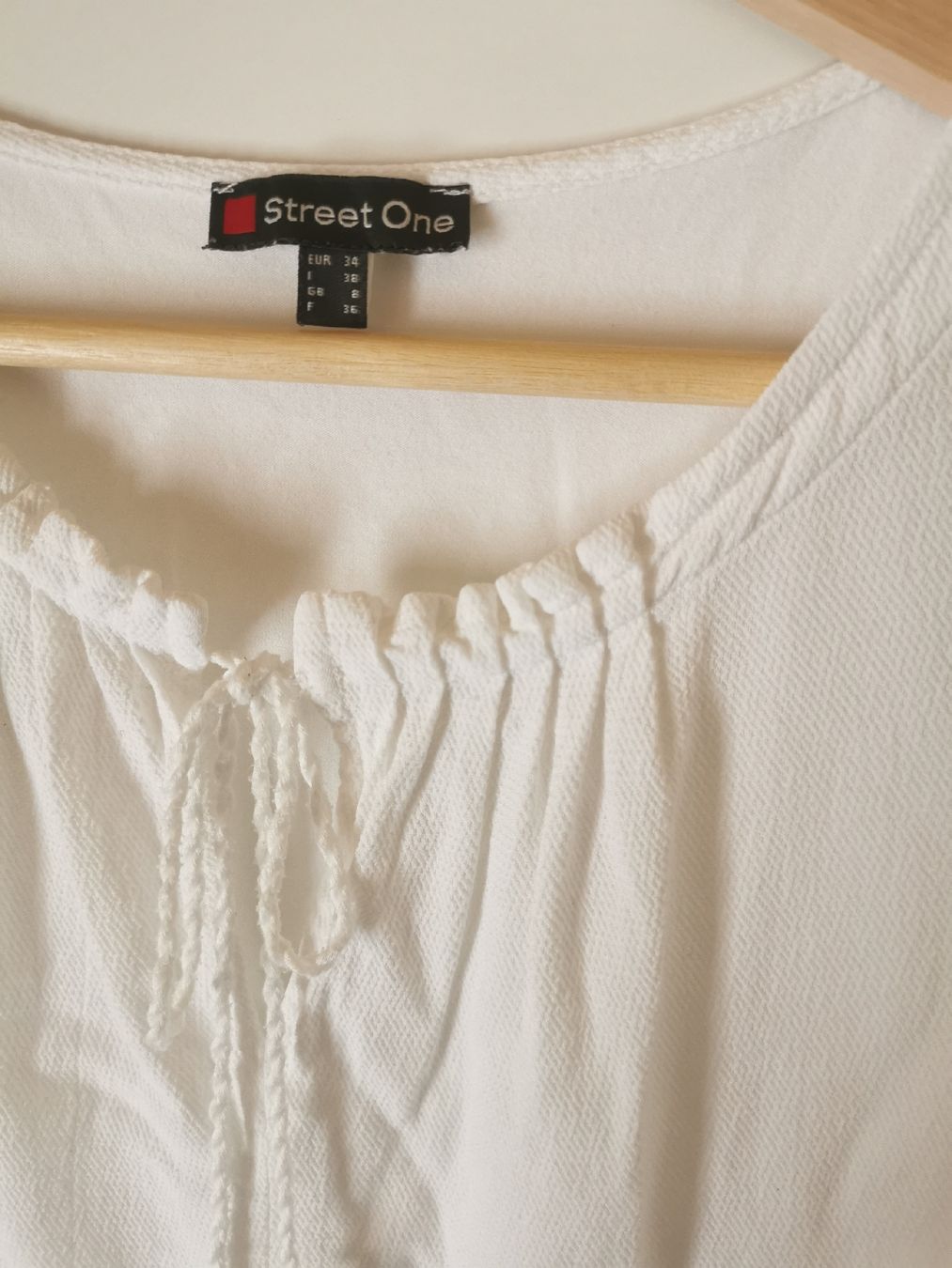 Tops: Street One Top, weiss Gr. 34 – Neu (gemäss Beschreibung) aus Obergerlafingen von Sigus 1