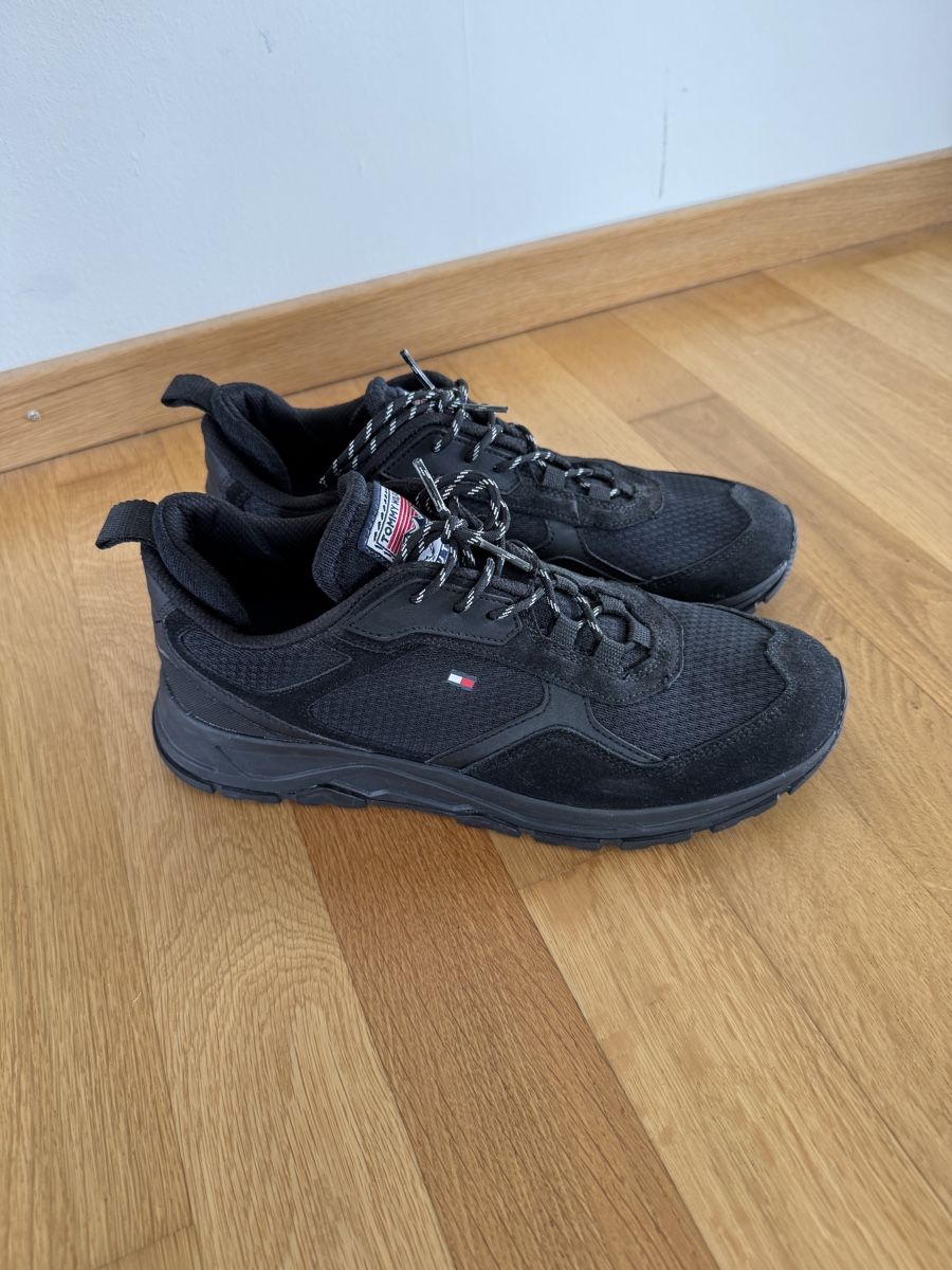 Tommy Hilfiger Herrenschuhe: Tommy Hilfiger Suede Sneakers – Neu (gemäss Beschreibung) aus Wettingen von ale_6gmk 2