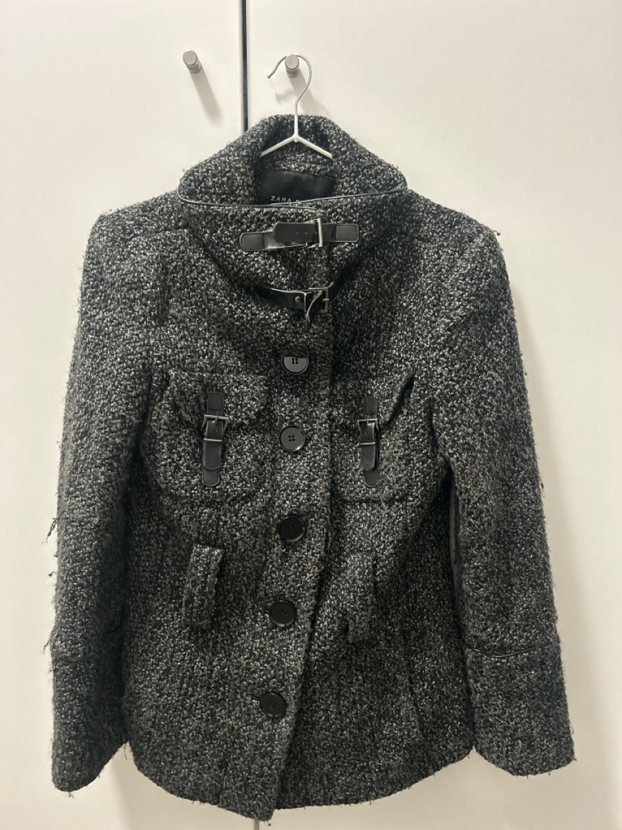 Zara Cappotti: Stylish Zara season Coat - Grey, Size Medium – Usato da Marin-Epagnier venduto da Kty_1907