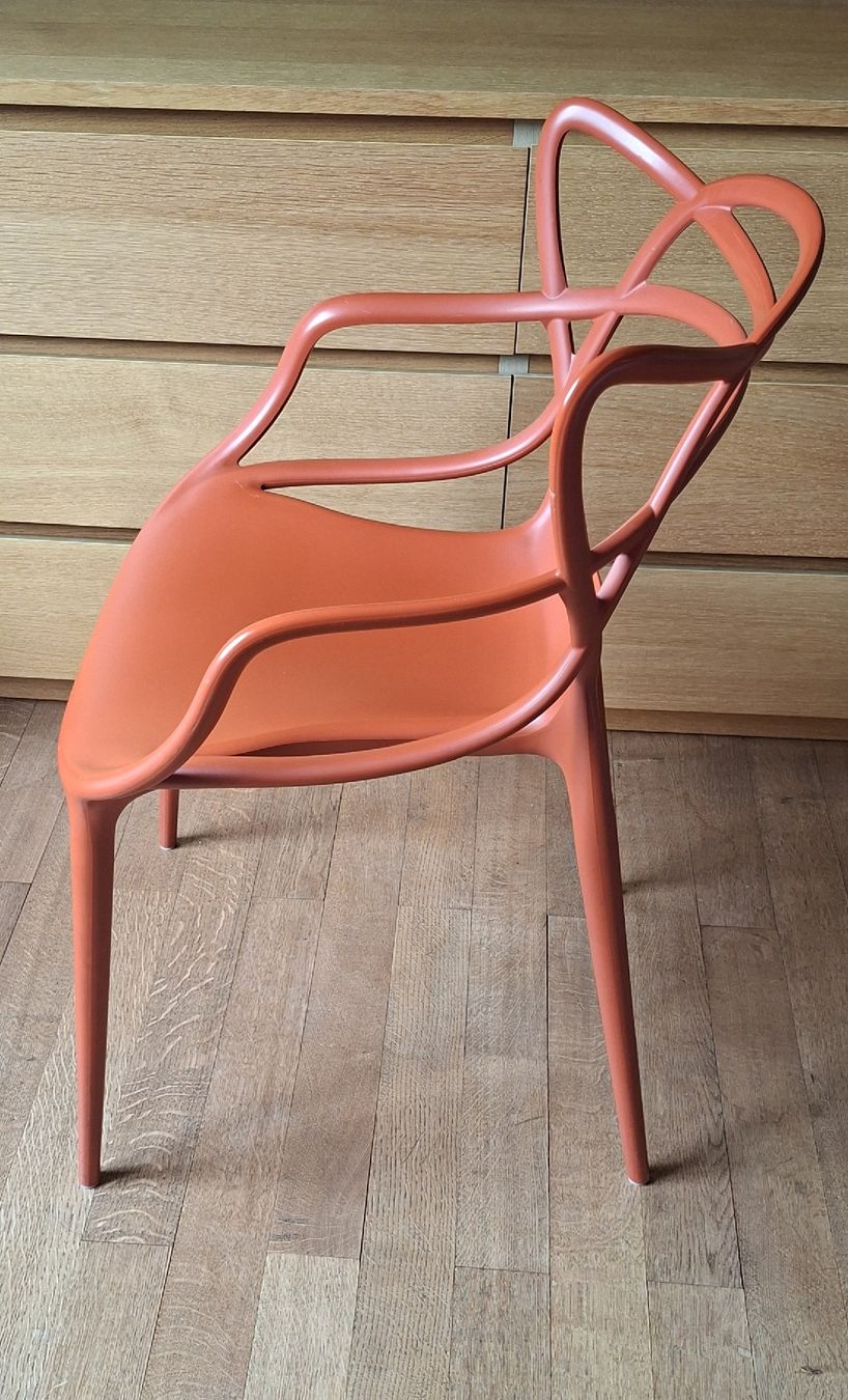 Kartell Stühle: Kartell Masters Stuhl, Rot Soft Touch – Gebraucht aus Liestal von Abimos 3