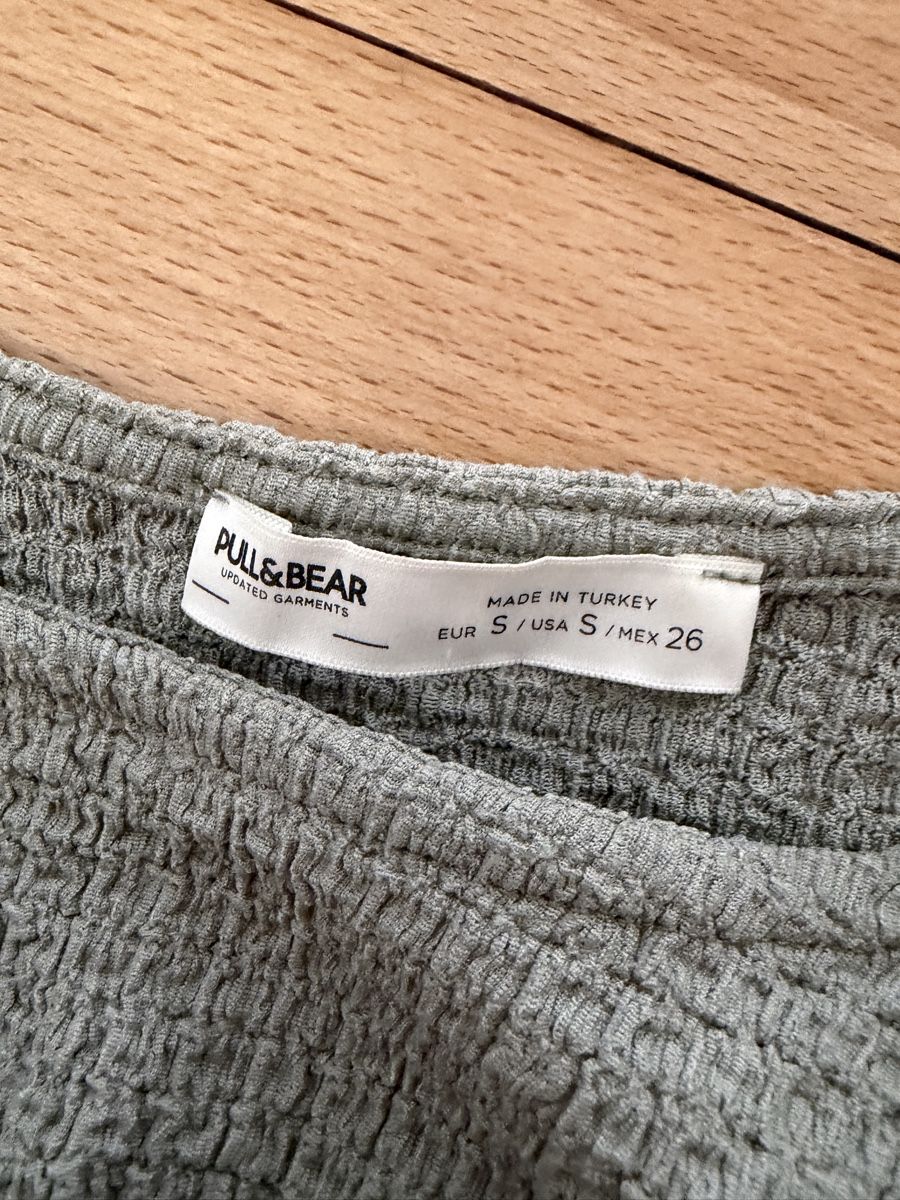 Pull&Bear Tops: Pull&Bear Top Grösse S grau gerüscht neuwertig – Neu (gemäss Beschreibung) aus Zürich von 123456789juju 1
