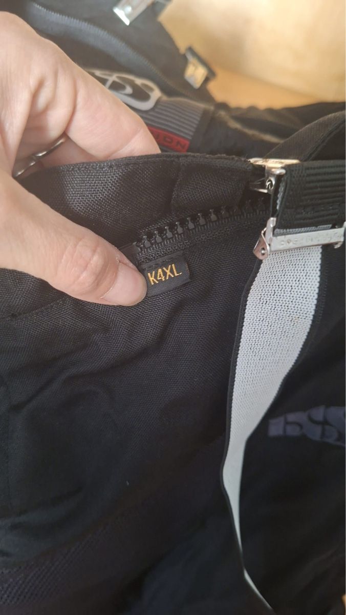 IXS Pantaloni: Motorcycle Pants iXS Black Used Condition – Usato da Zürich venduto da fishijoe 1
