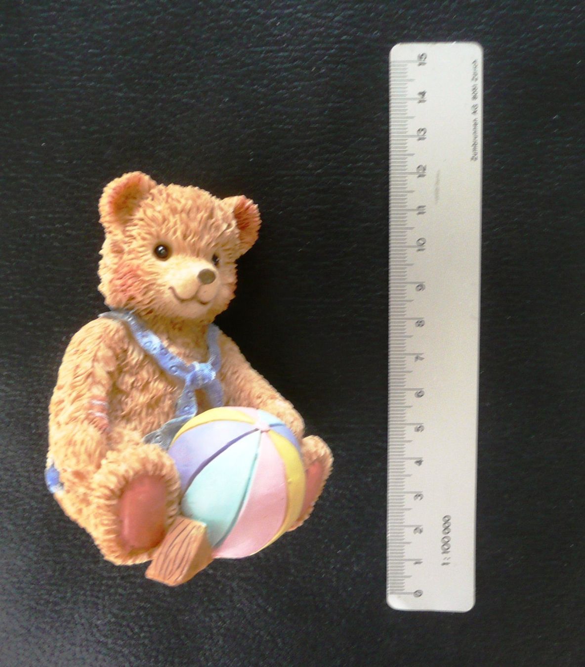 Statuette: Papa-Bär mit Ball / Bärli – Nuovo (secondo la descrizione) da Zürich venduto da zuerich00