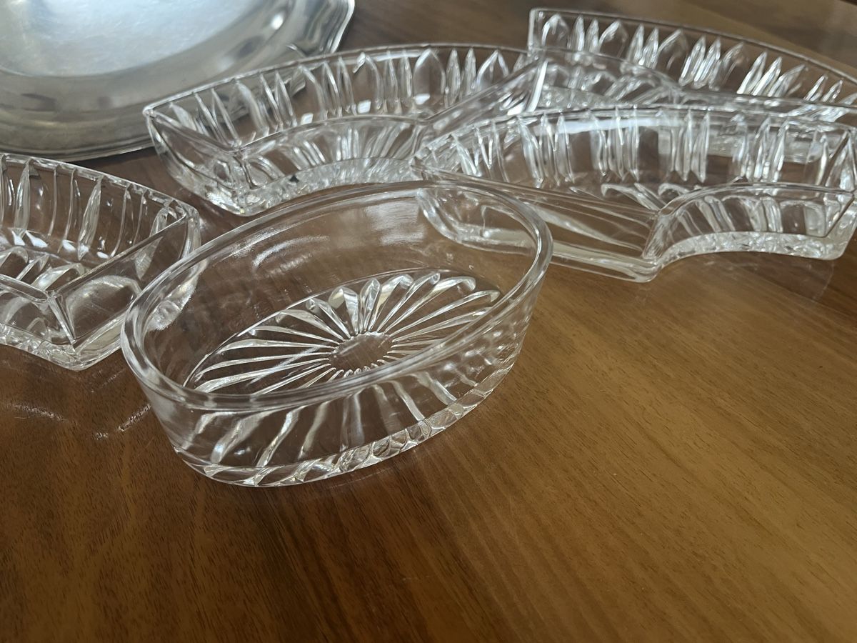Servierplatten: Vintage Servierplatte mit Glasschalen – Gebraucht aus Laupen BE von Rohe5500 5