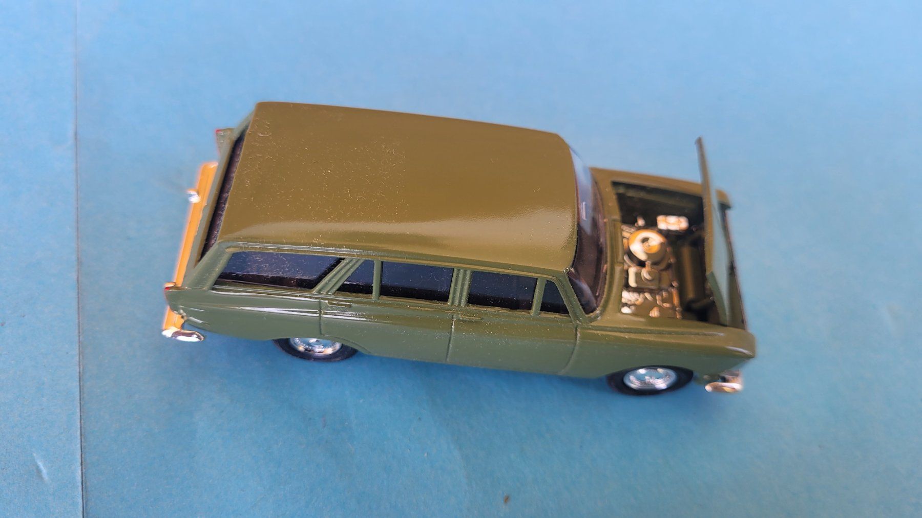 Voitures modèles: Moskwitch 427 break 1:43 – Neuf (Voir description) à Domdidier par Bimbo57 4