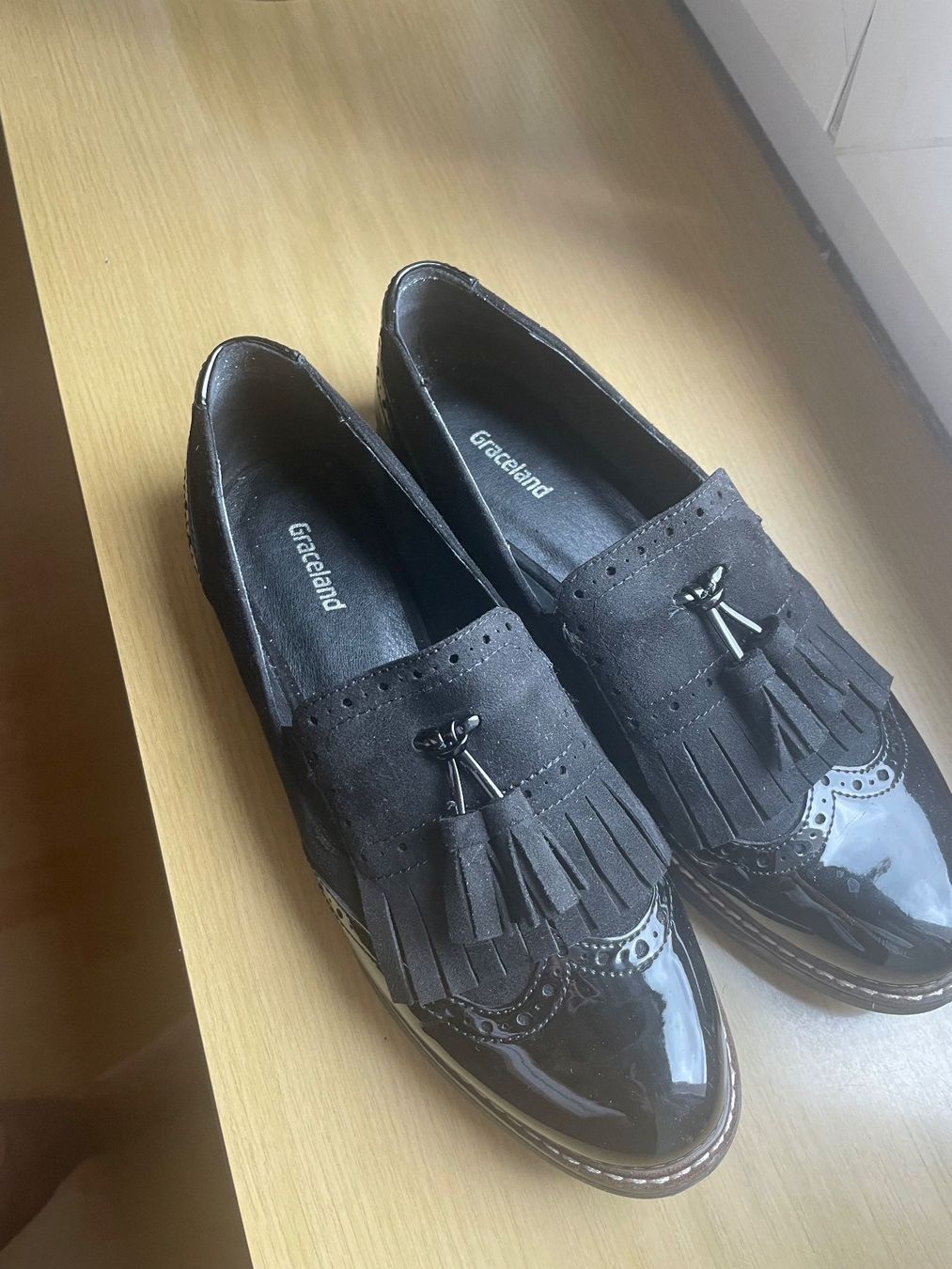 Scarpe da donna: Mokas – Usato da Zurich venduto da zuz_f89x 1