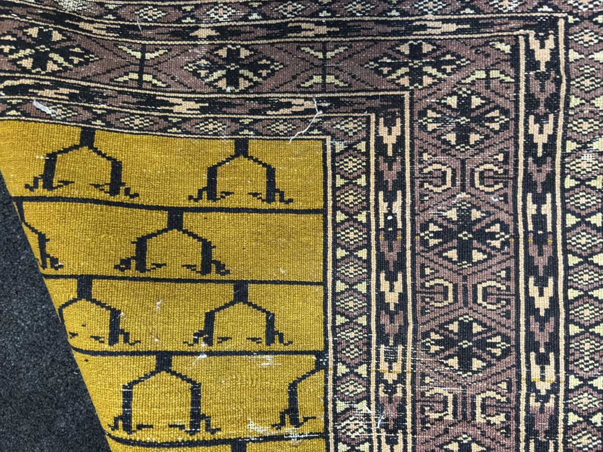 Tappeti: Alter Teppich.  – Usato da Niederhasli venduto da abd_bm8t 3