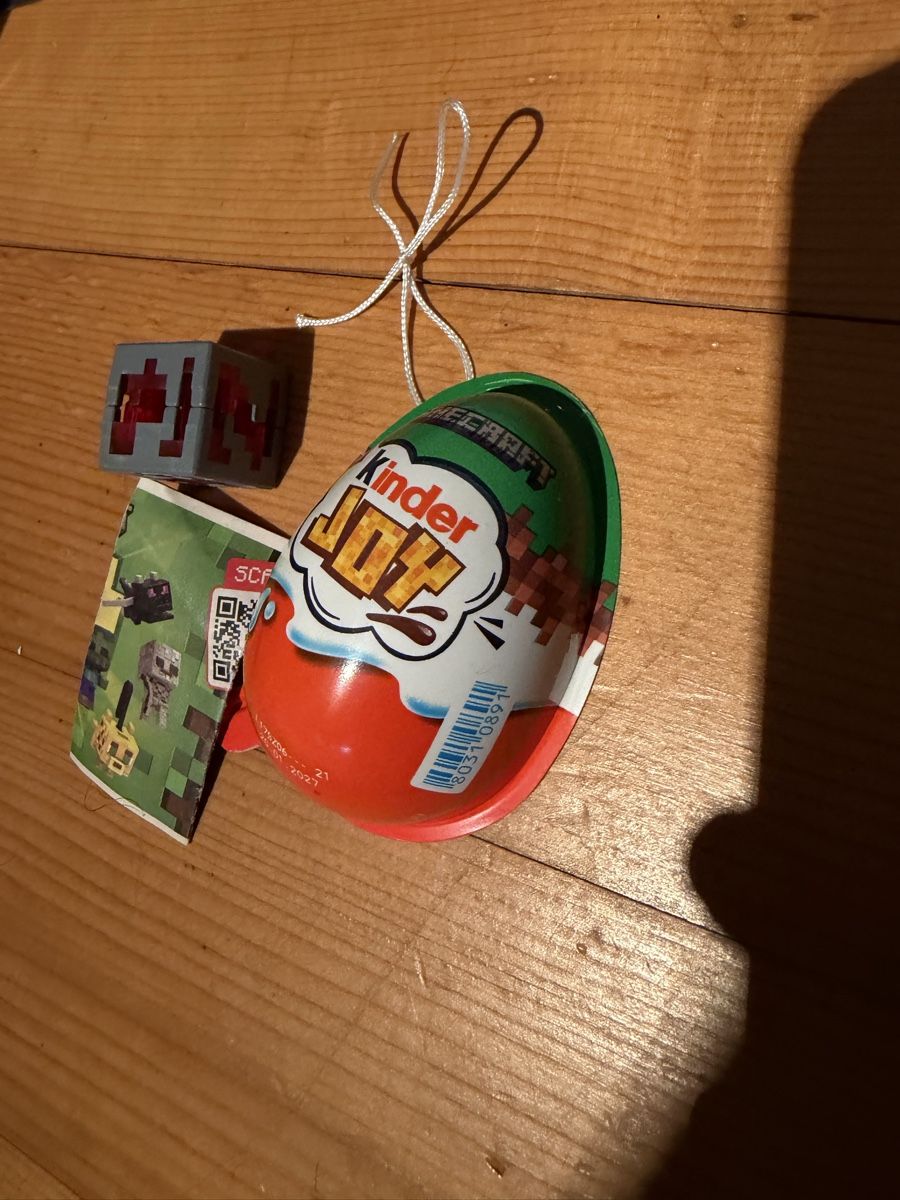 Funko Statuette: Minecraft, Red Stone, Kinder Joy  – Nuovo e nell'imballaggio originale da Rochefort venduto da ise_c7lc