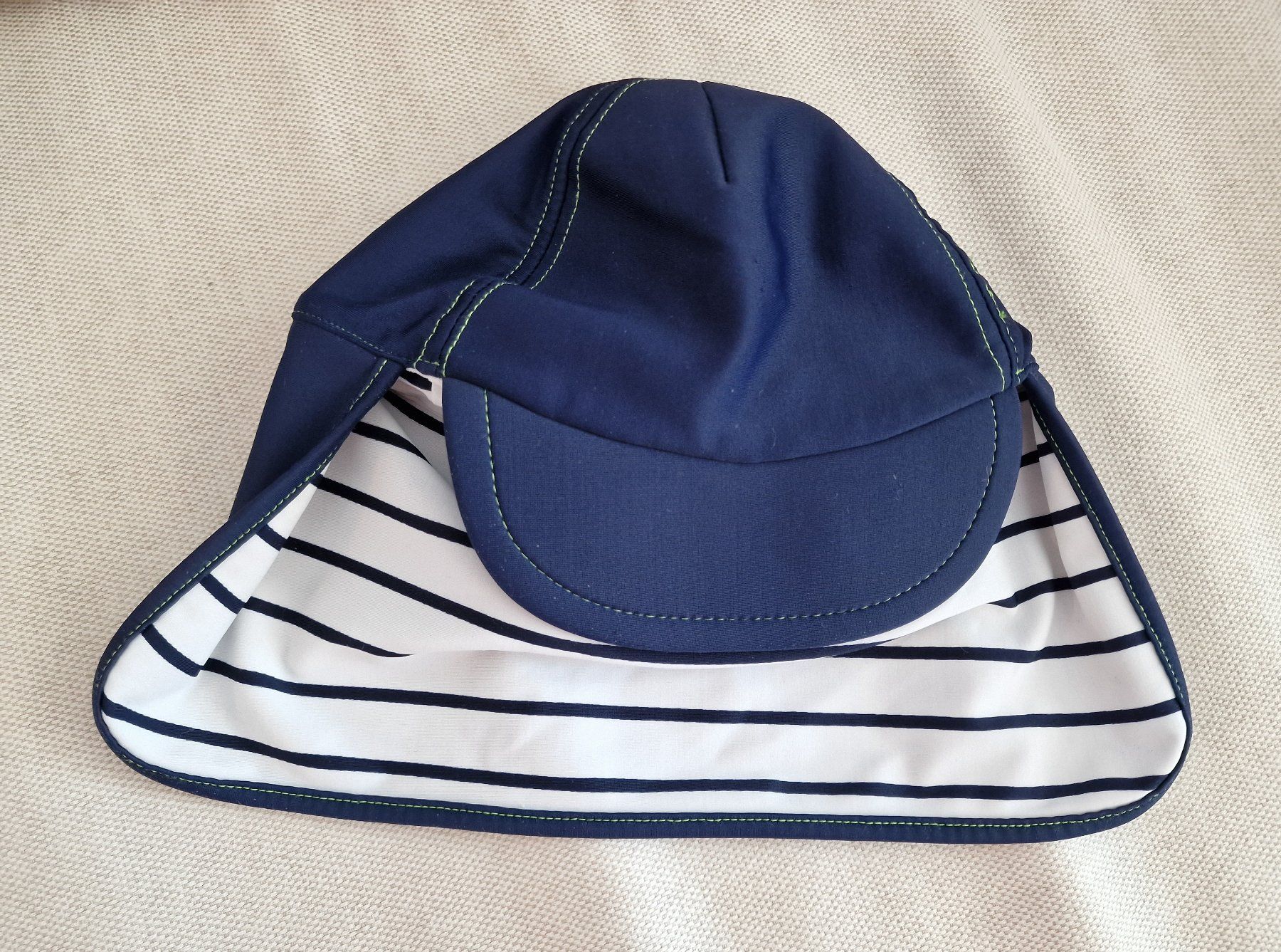 Next Autres vêtements garçon: UV-Badekappe – D'occasion à Zürich par Pemberleys