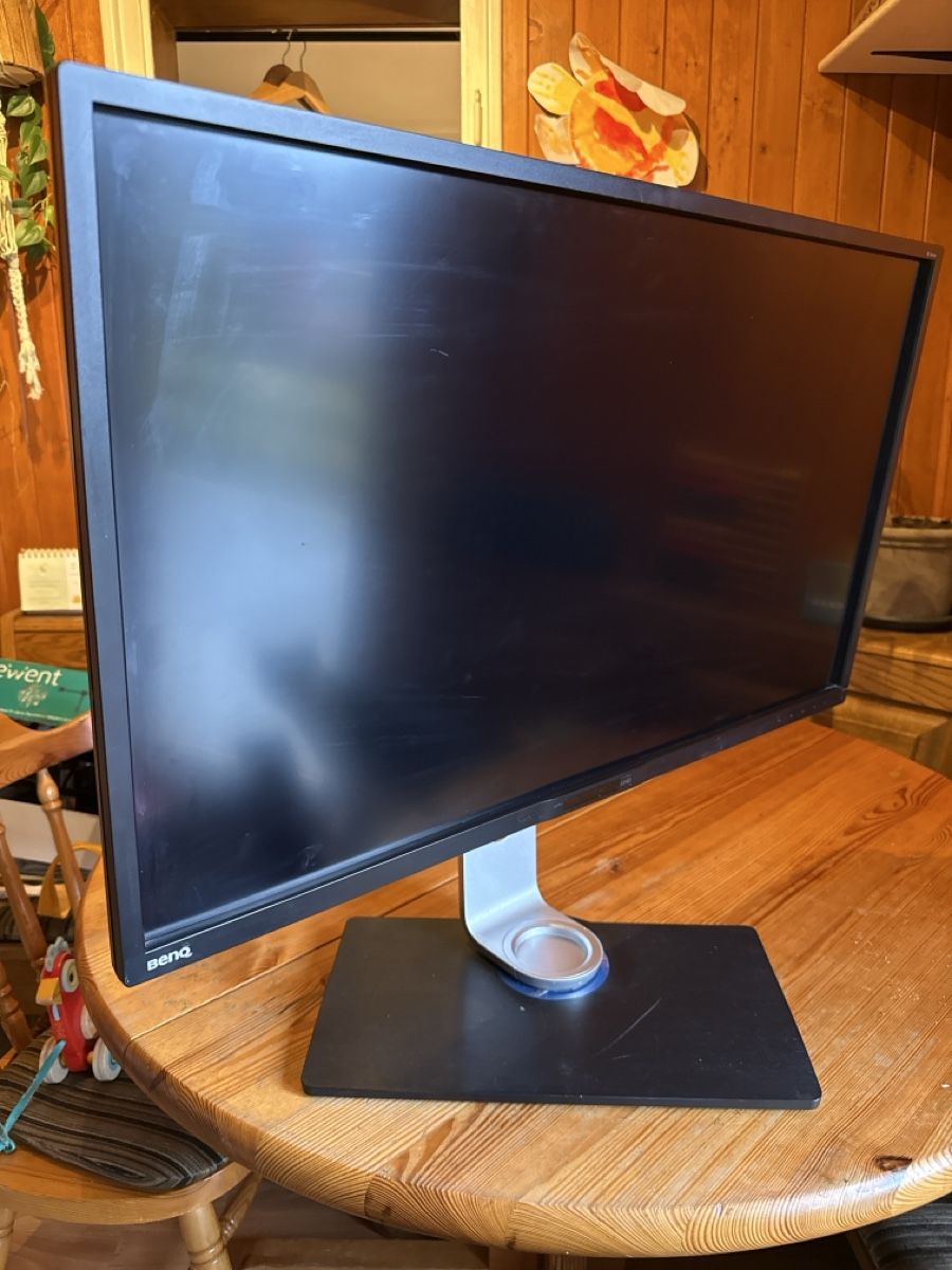 BenQ Monitor: Moniteur 4K Benq 32 pouces – Usato da Randogne venduto da azk_dh7t 3