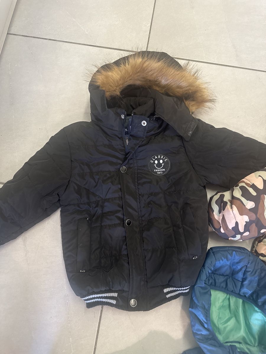 Giacche & Cappotti: 3 Winterjacken Jungen 116 Grösse – Usato da Amriswil venduto da JaJa-Express 1