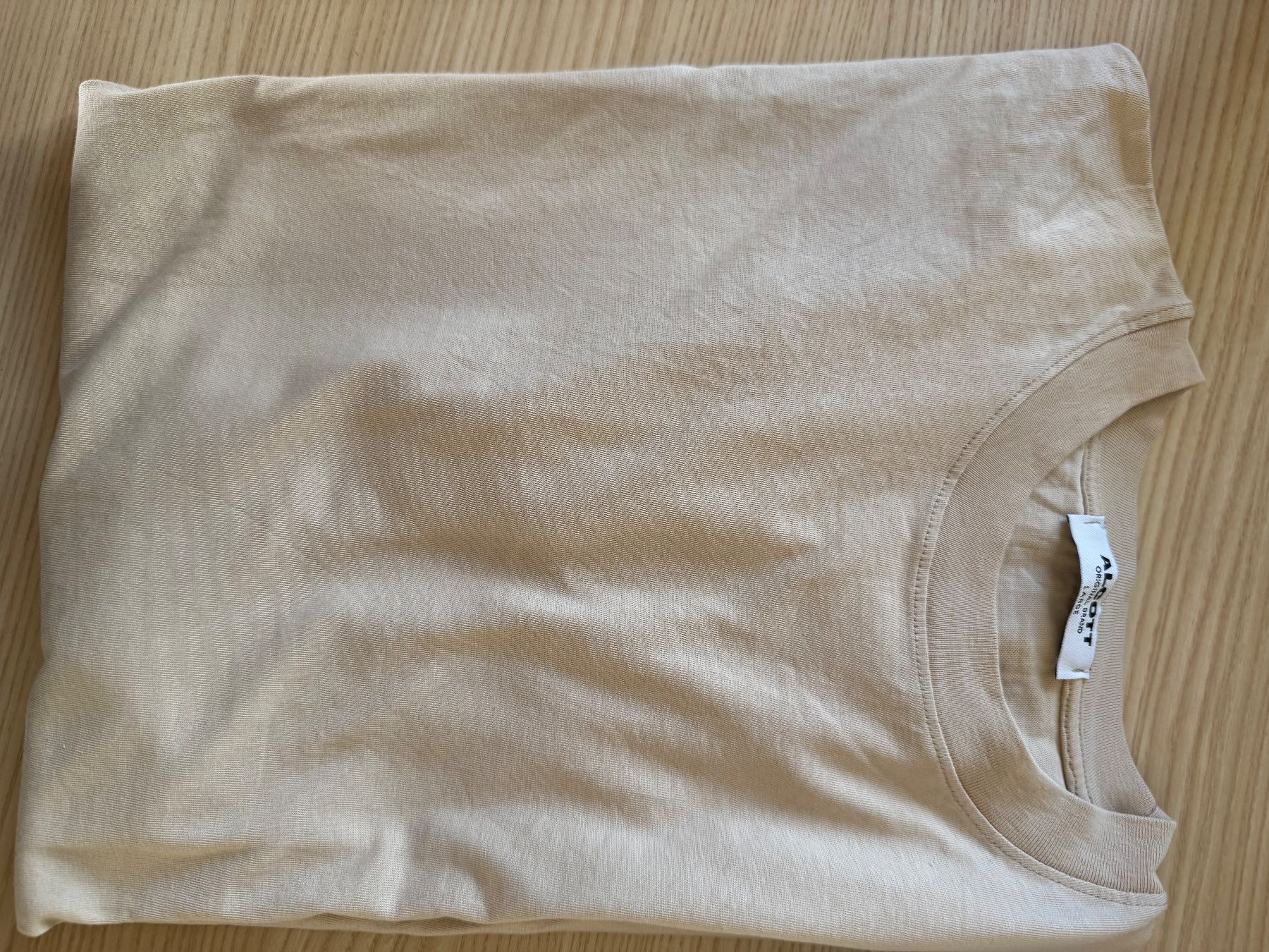 T-shirt: Lot 3 T-shirt Taille L Doryan – Usato da Veyrier venduto da Kimedovapa_1 1