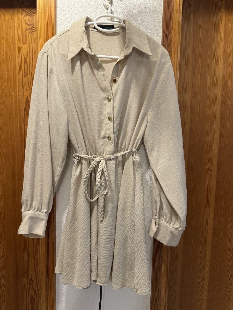 Zara Kleider: Abito L Zara – Gebraucht aus Grono von tes_6t5v