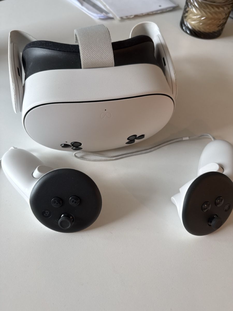 Meta VR Brille: Meta Quest 3s – Gebraucht aus Aarau von josh205