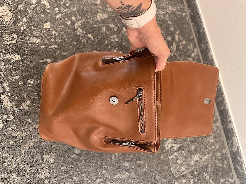 Zaini: Rucksack Matt& Nat – Usato da Luzern venduto da Alex.root 2