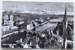 Zürich und die Alpen