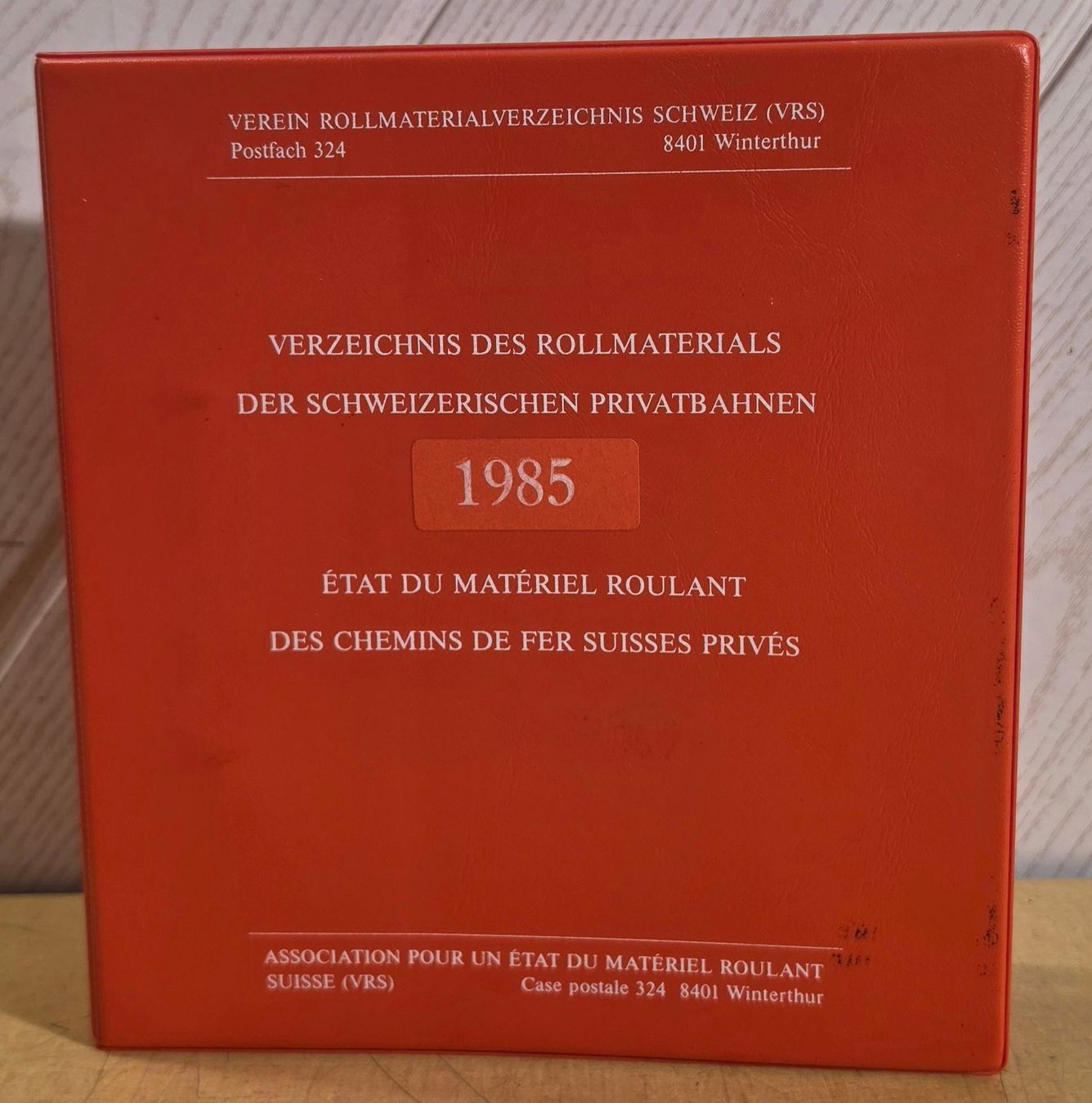 Livres: SBB - VRS - 1985 - "ROLLMATERIAL" der Schw. PRIVATBAHNEN – D'occasion à Biel/Bienne par Fischhene 1