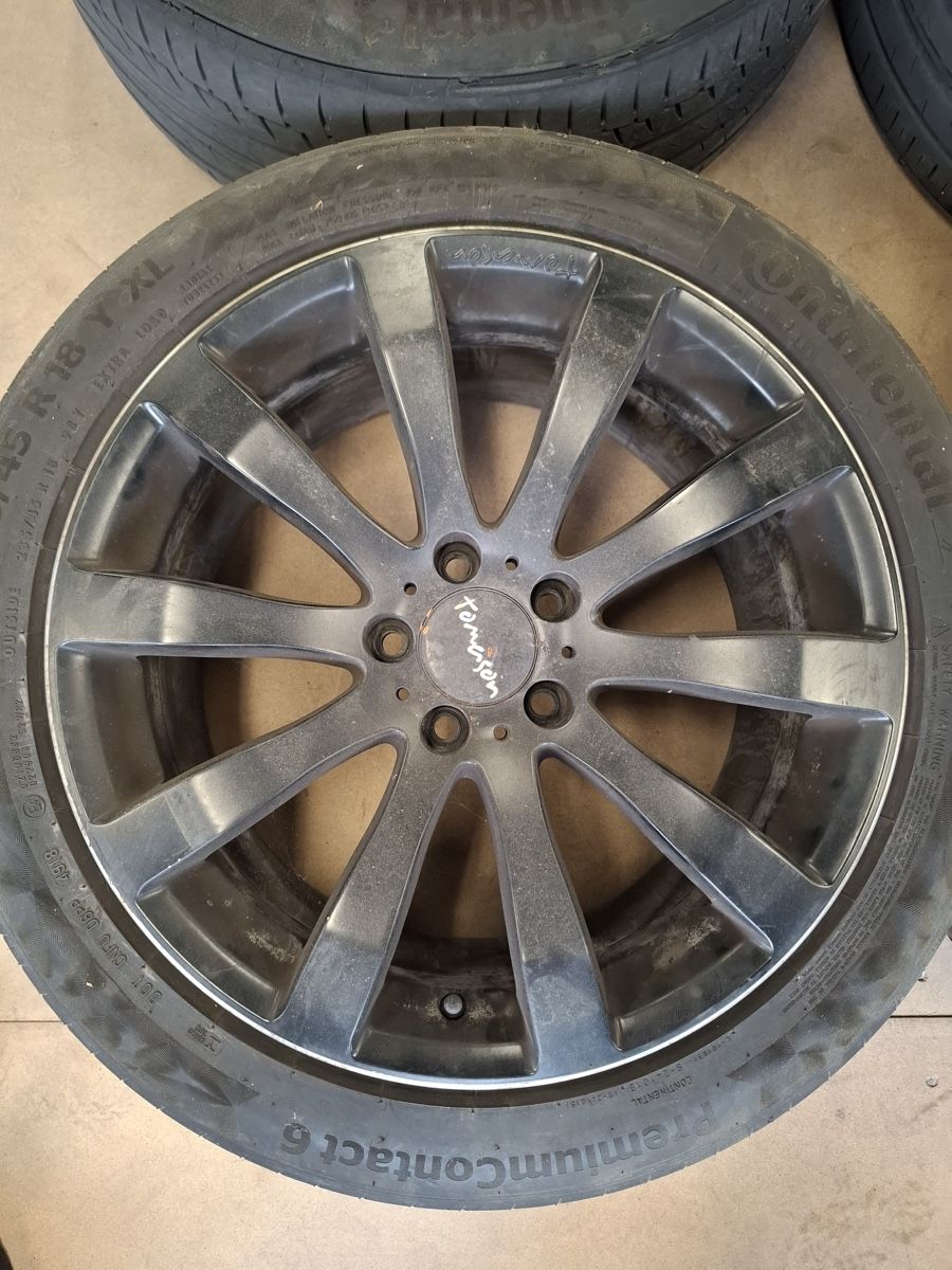 Audi Jantes: Audi A4B6 Kompletträder – D'occasion à Montlingen par aar_h5mj 4