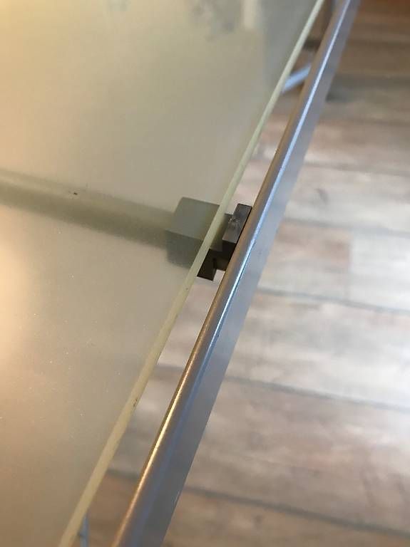 Ikea Scrivanie: Pult, Schreibtisch mit Rollen und Ablagefläche – Usato da Thun venduto da craftswoman 2