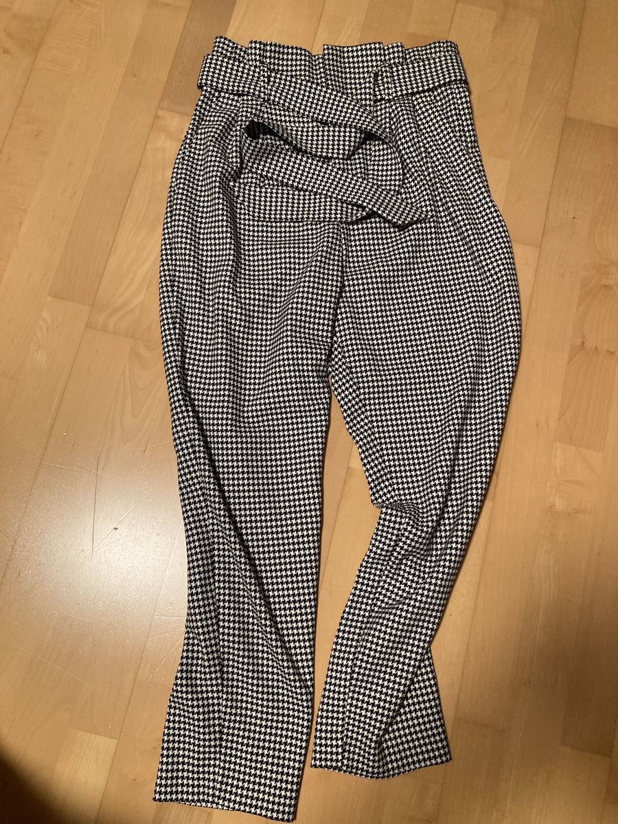 H&M Pantaloni: Elegante Hose 38 – Usato da Kesswil venduto da Branca-01