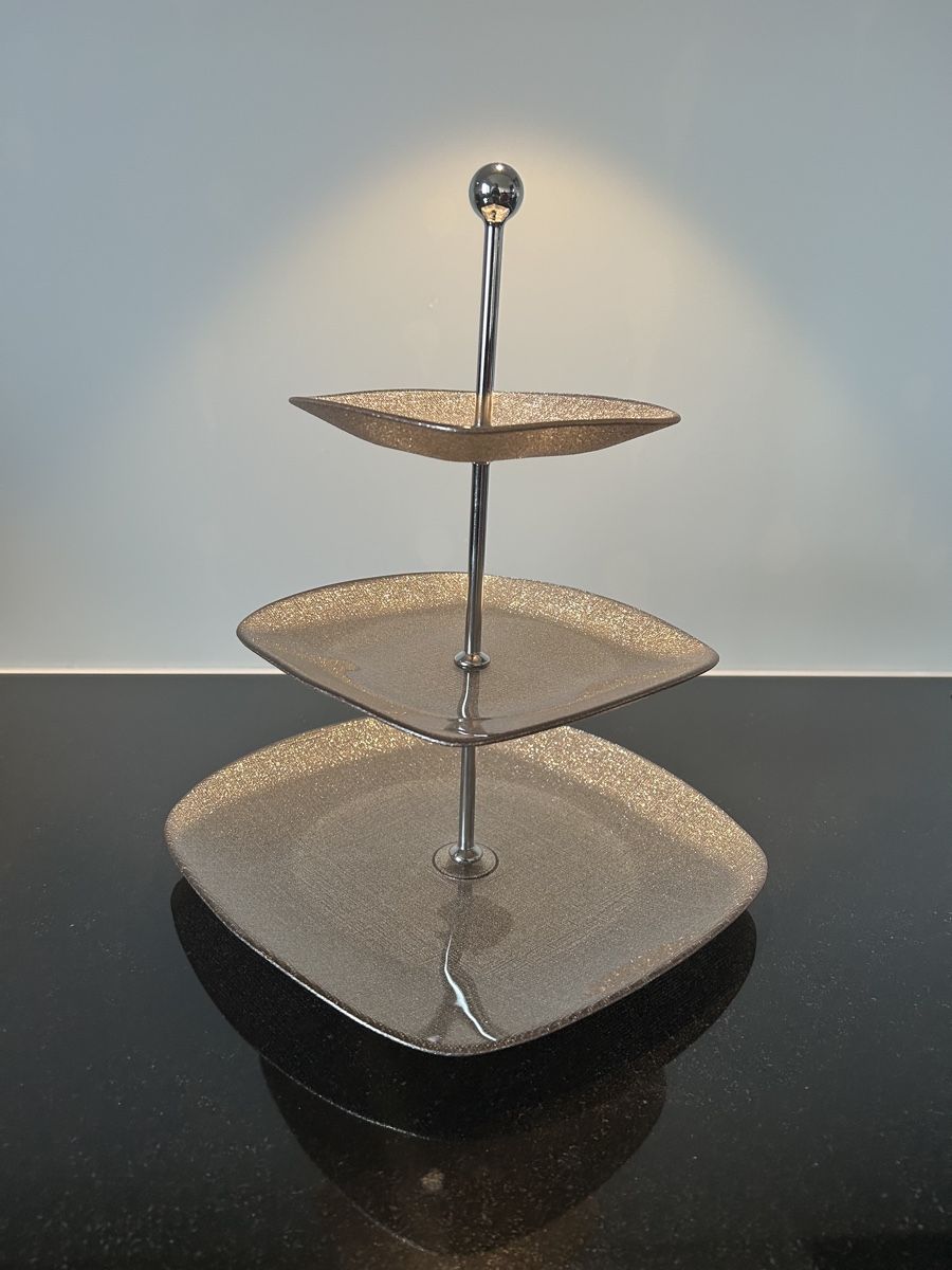 Tutte le decorazioni: Glitzender Etagere für Apéro – Usato da Siebnen venduto da lau_8n5q