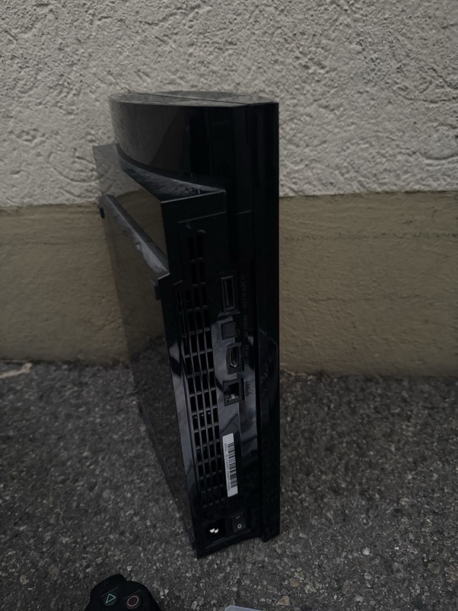 Sony Console: Sony PlayStation 3 Konsole mit Controller und Spielen – Usato da Olten venduto da HoYa01 3