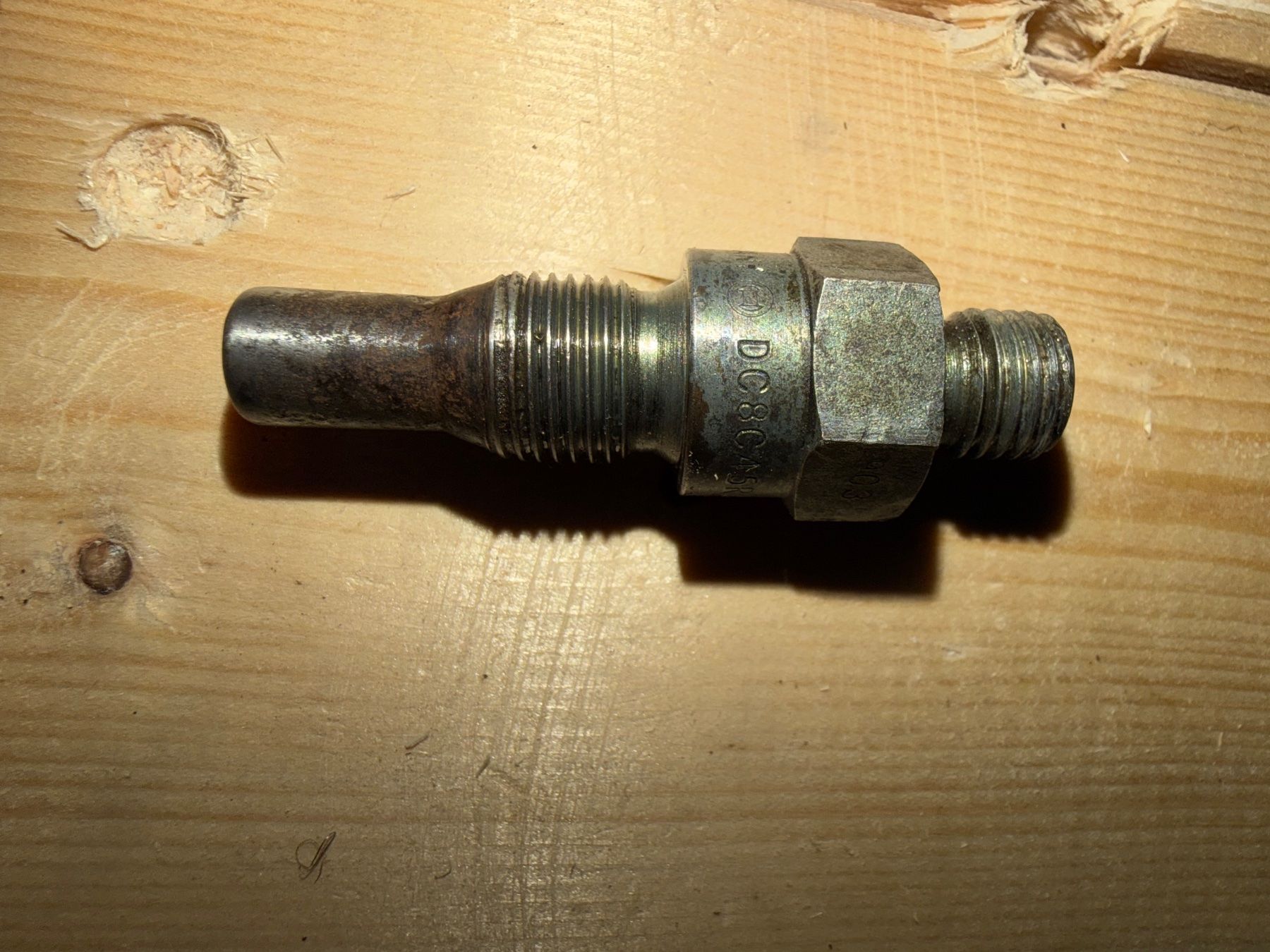 Mercedes-Benz Tutti pezzi di ricambio auto: 6x Einspritzdüse, Mercedes Oldtimer M127/129/130 gebraucht, – Usato da Luzern venduto da Basa73 8