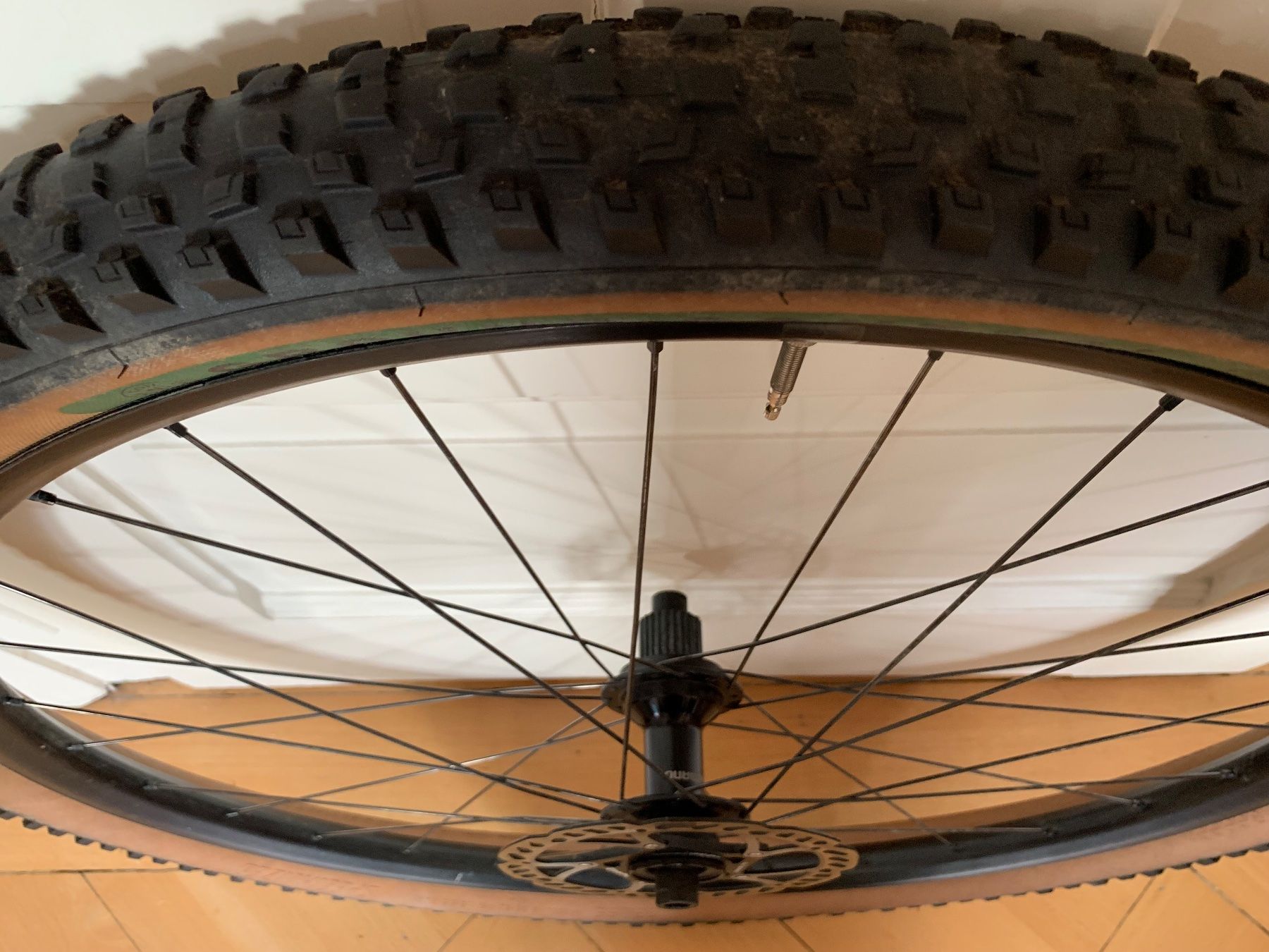 Pezzi di ricambio: Shimano Laufräder 29" MTB Disc Centerlock Ground Control – Usato da Bern venduto da ParmSon 7