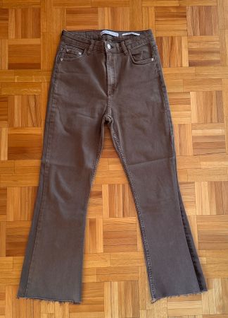 Jeans Bershka marron High Rise Flare - taille 38 - neuf