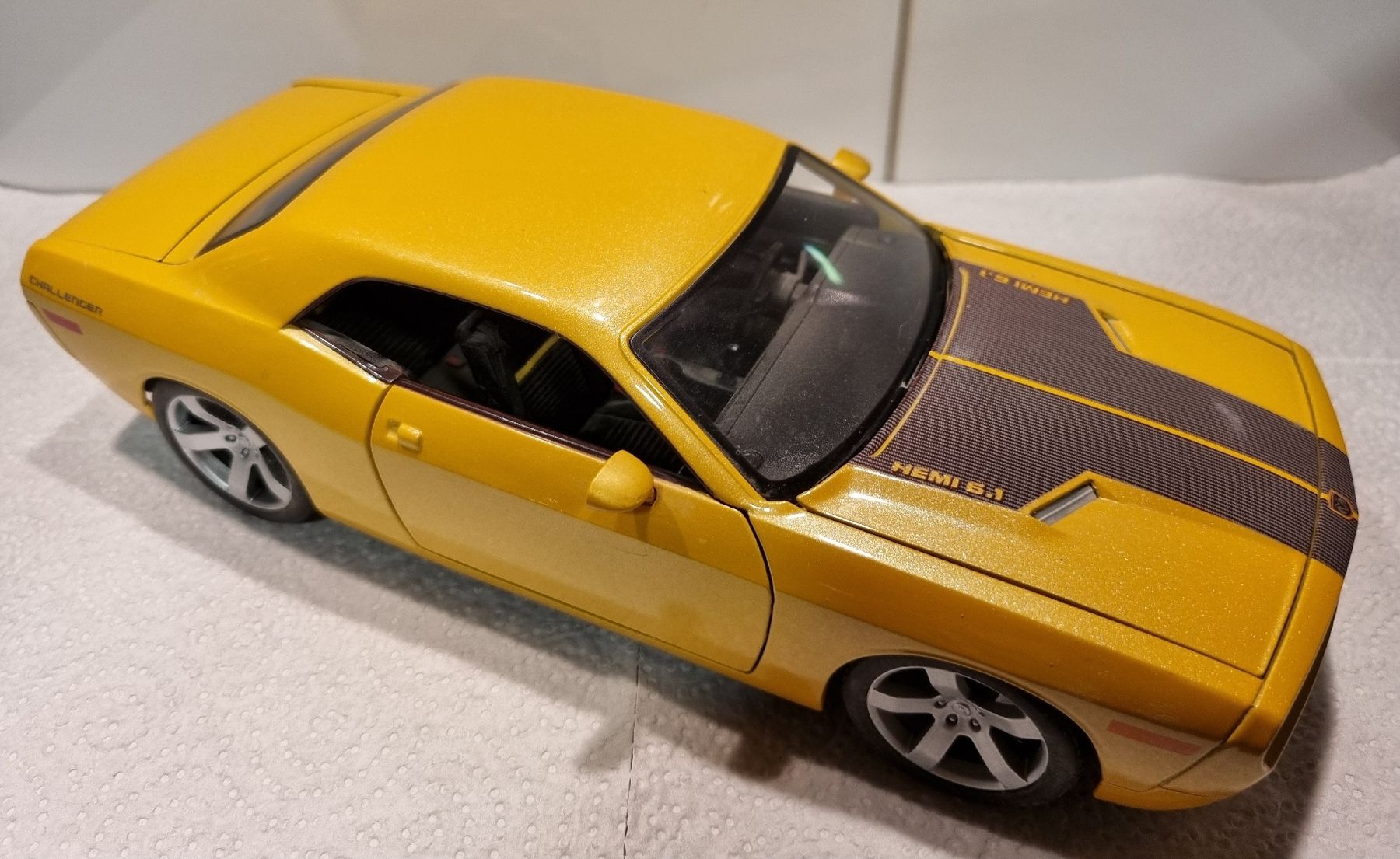 Dodge Modellini d'auto: Dodge Challenger Concept 2006 – Nuovo (secondo la descrizione) da Burgistein venduto da maia13 1