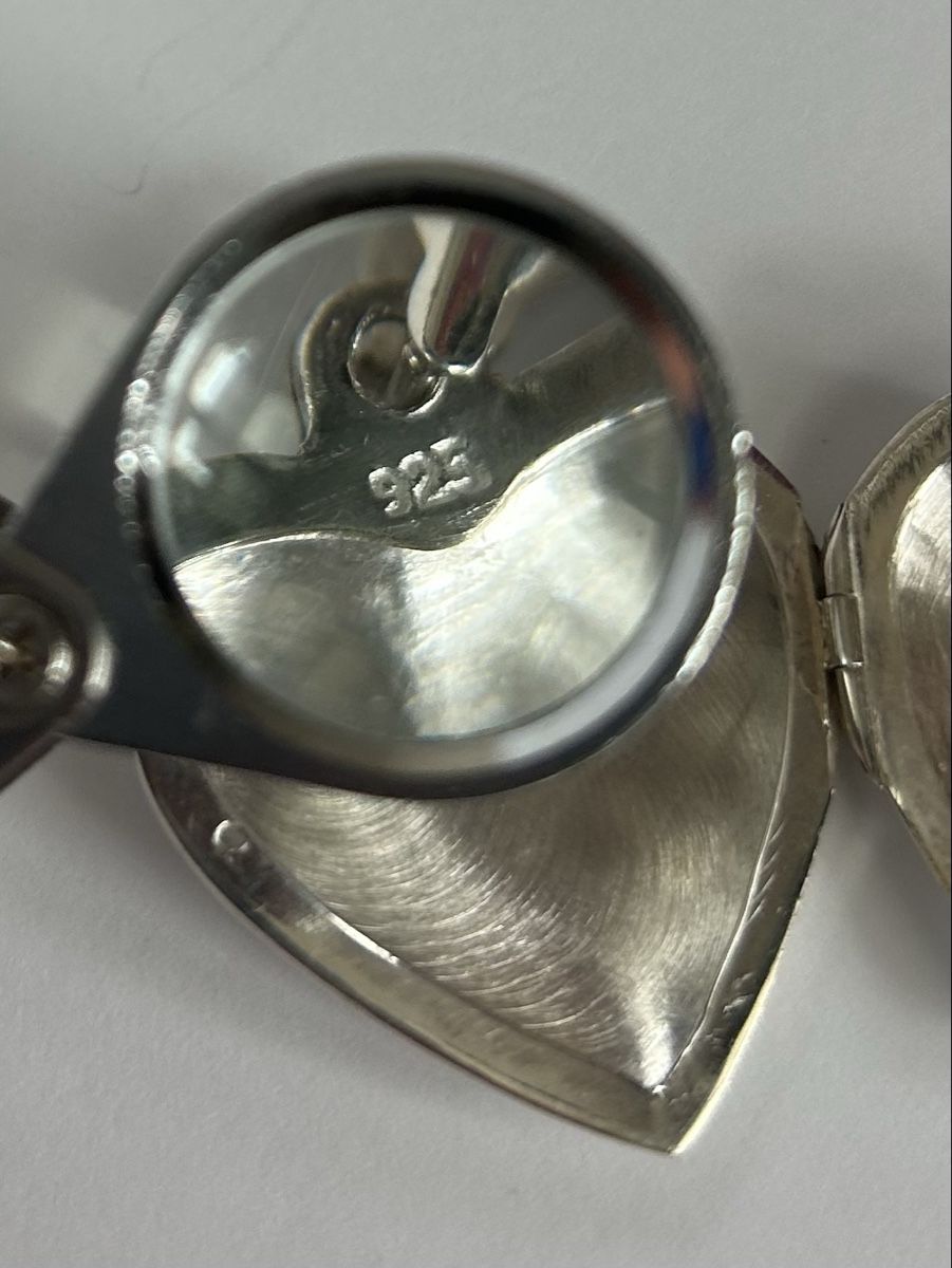 Pendentifs: Grosses Vintage Herz Locket – D'occasion à Bern par Ilikebluegems 3