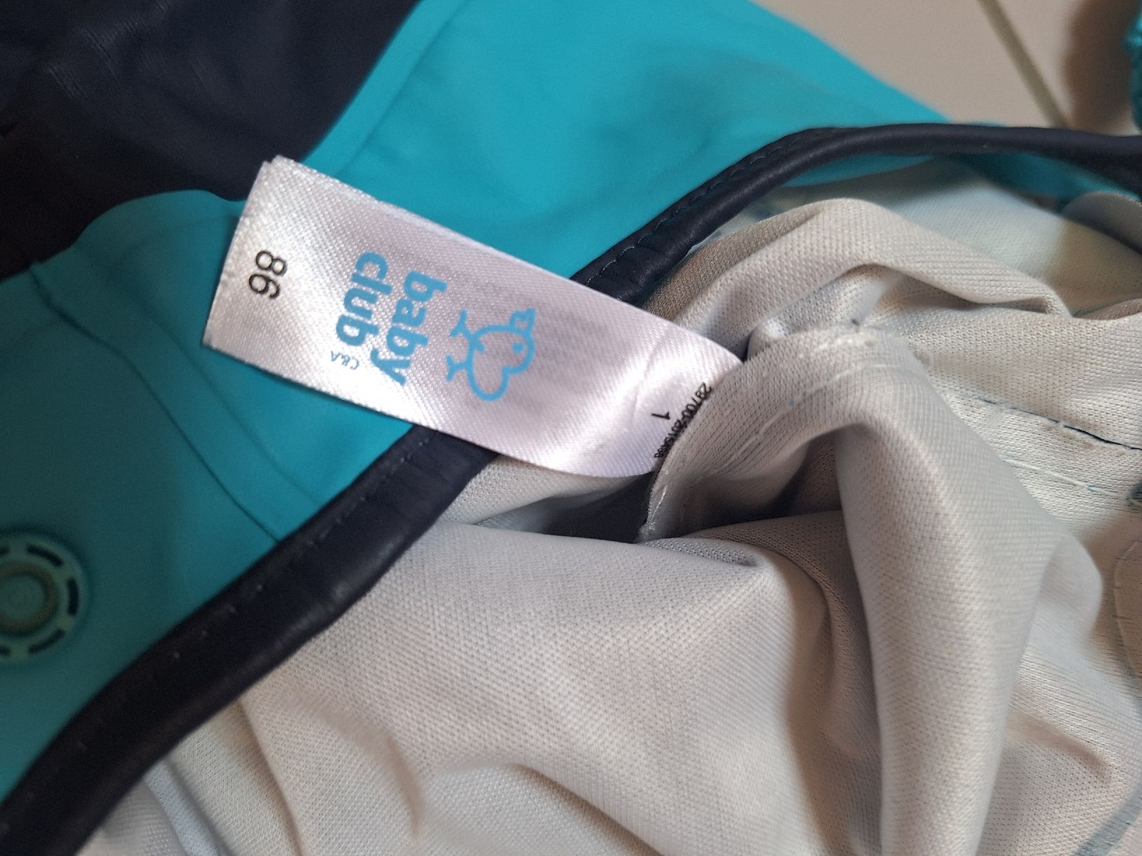 C&A Pantalons: Regenhosen C&A Grösse 86 – D'occasion à Sissach par Nothing123 1