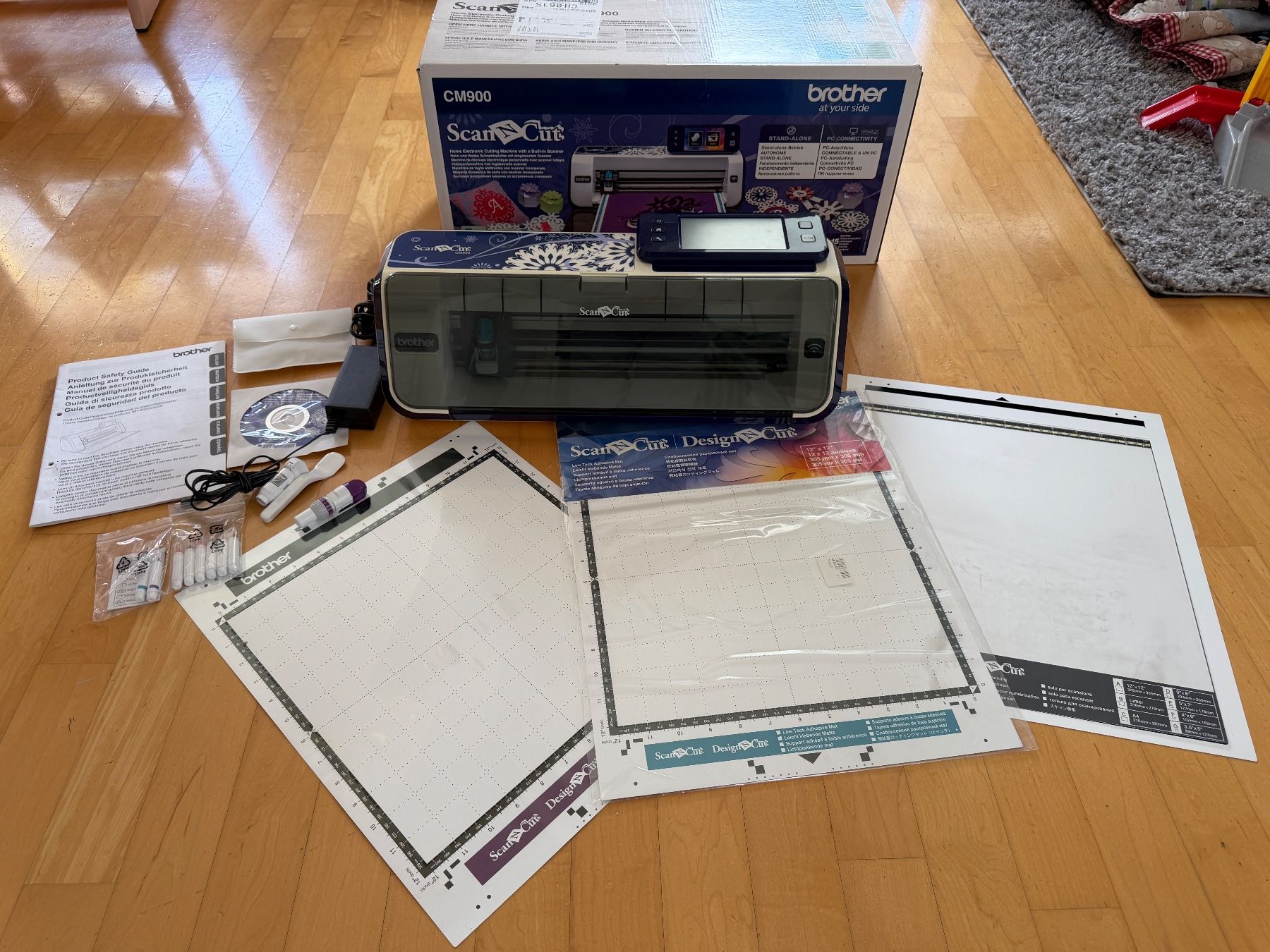 Tutte le macchine: Brother ScanNCut CM900 Plotter mit Scanner OVP – Usato da Weiningen ZH venduto da Finkli75
