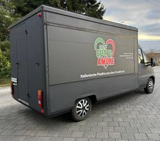 Foodtruck mit Edelstahl Gastro Küche, ab MFK