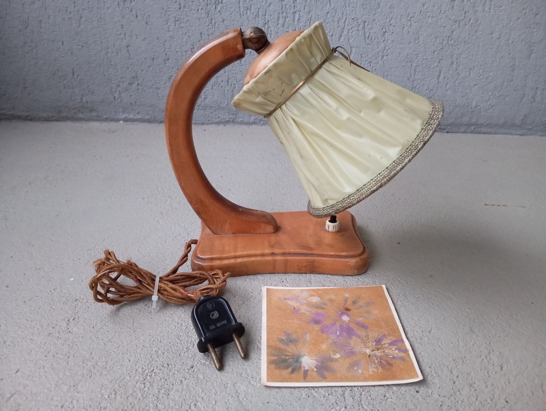 Lampen: Vintage Lampe aus Holz 19cm – Defekt aus Zeneggen von shemesh_ 7