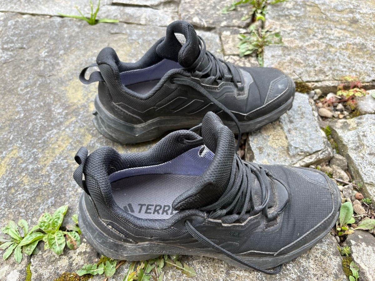 Adidas Scarpe da donna: Adidas Terrex AX4 Gore Tex Wanderschuhe – Usato da Zürich venduto da que_kf7d 2