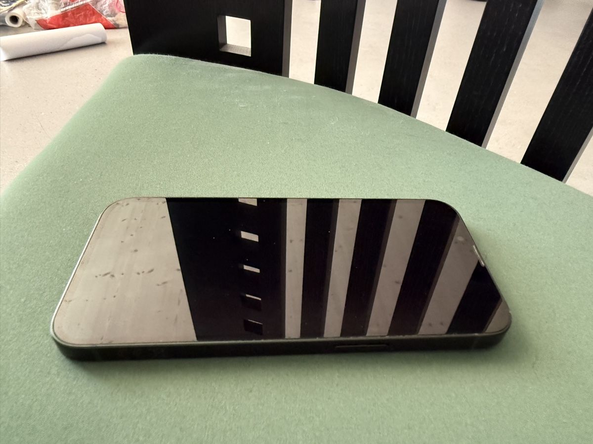 Apple Handys / Smartphones: iPhone 13, 128 GB – Gebraucht aus Basel von luk_j8yb 1