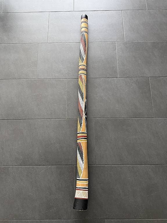 Strumenti musicali: Didgeridoo  – Usato da Fislisbach venduto da Autale