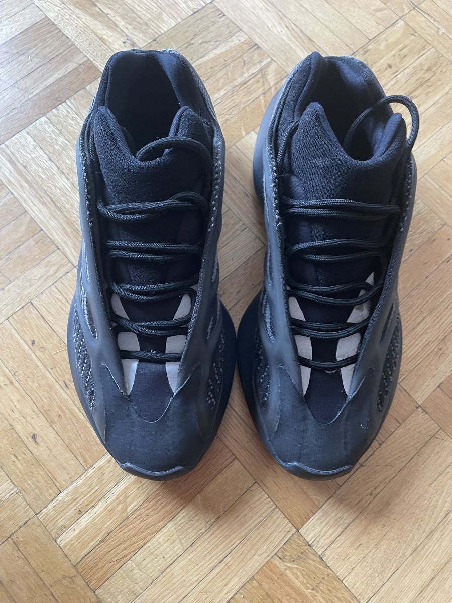 Adidas Scarpe da uomo: Baskets Adidas Yeezy 700 V3 Alvah, 40 – Usato da Lausanne venduto da ali_6gwv 1