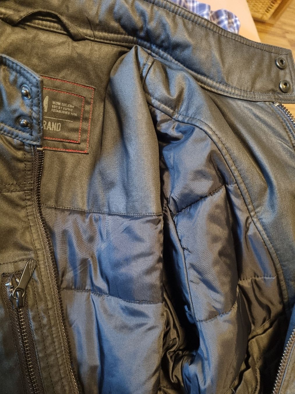 Giacche: Winterjacke EDC Brand – Usato da Liebefeld venduto da Nobody7 3