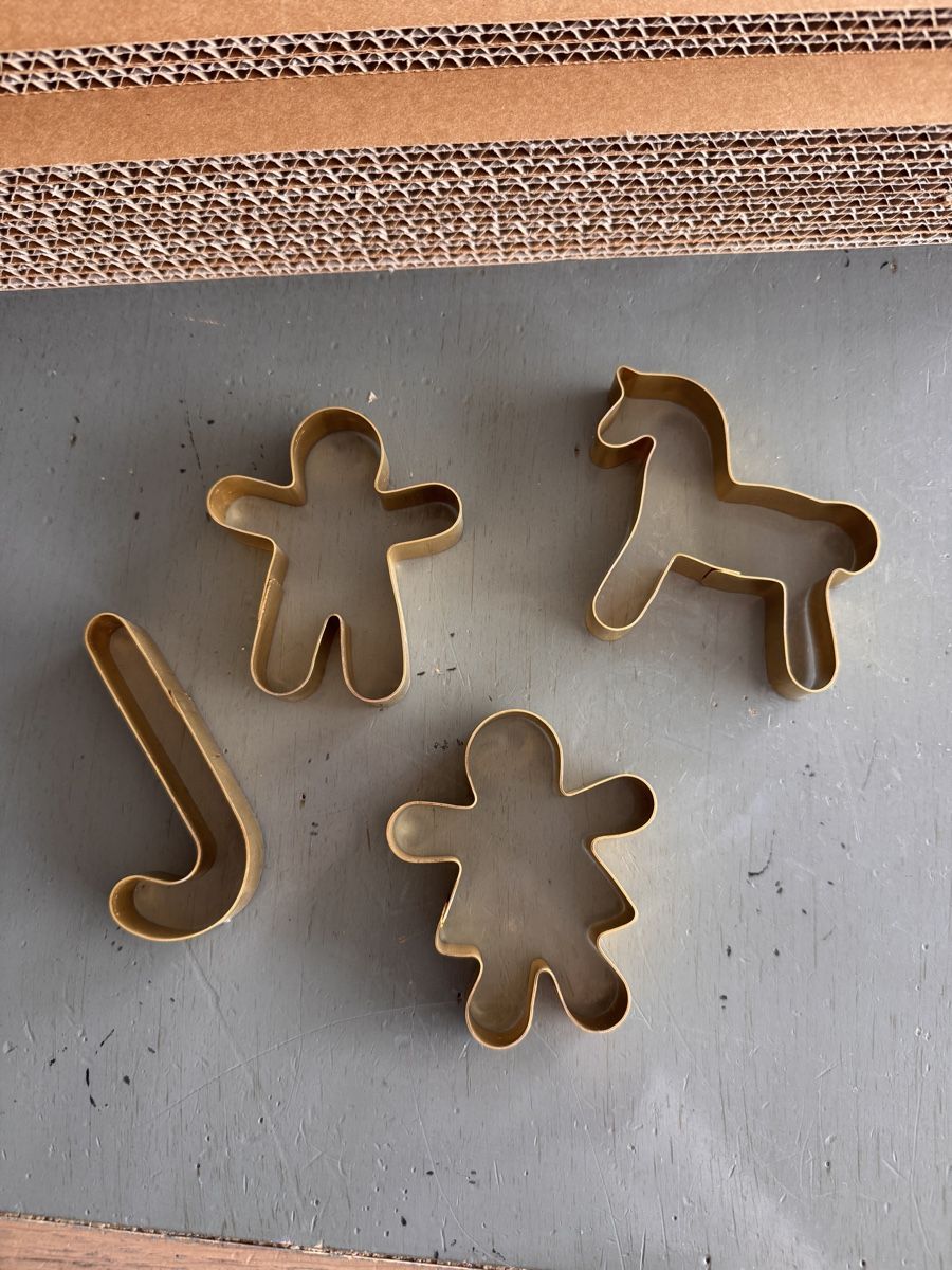 Küchengeräte: Brunello Cucinelli Cookie Cutters & Mat New Christmas Baking – Neu (gemäss Beschreibung) aus Zug von Arina2 4