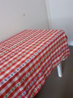 Tischdecke + 2 x Handtuch