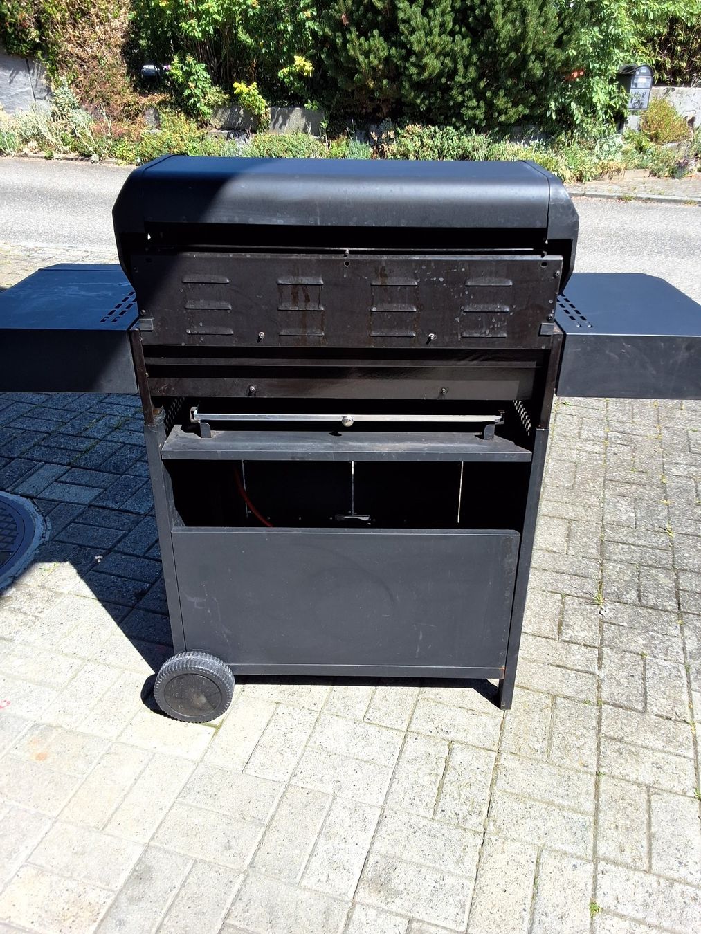 Griglie: Gasgrill Gourmet 500 TEC 4+1 Brenner – Usato da Neudorf venduto da max_vvp6 2